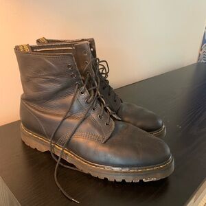 Black Leather Lace-Up Combat Boots - Unknown Brand